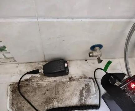 柳州屋顶漏水维修公司分享下卫生间漏水的危害及解决方法